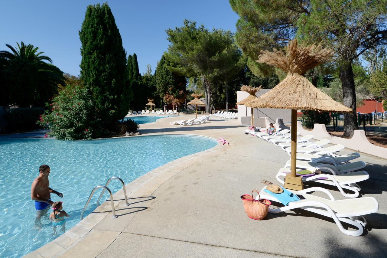 Residence Odalys Le Village Camarguais Les Gardians アルル エクステリア 写真