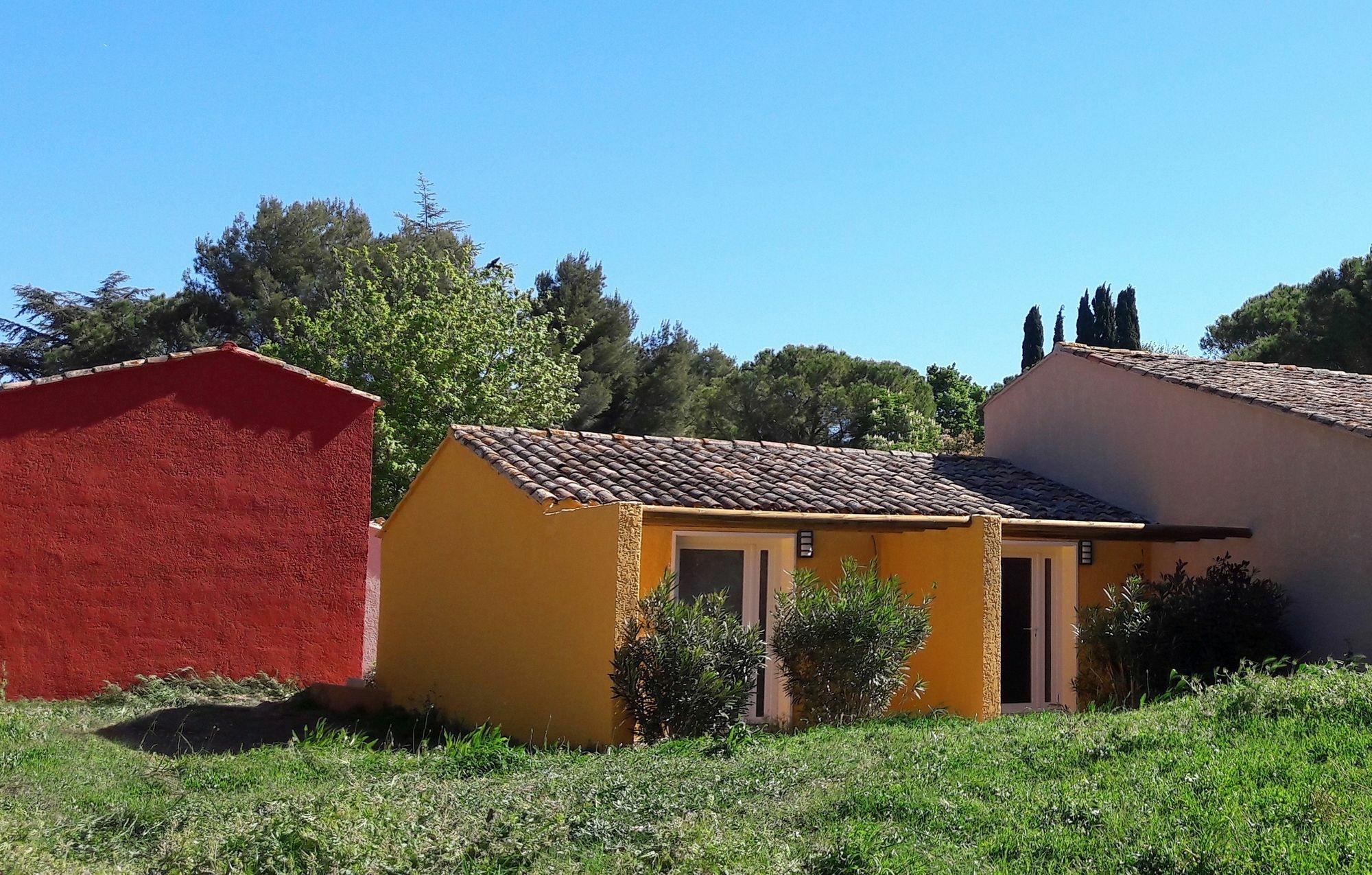 Residence Odalys Le Village Camarguais Les Gardians アルル エクステリア 写真